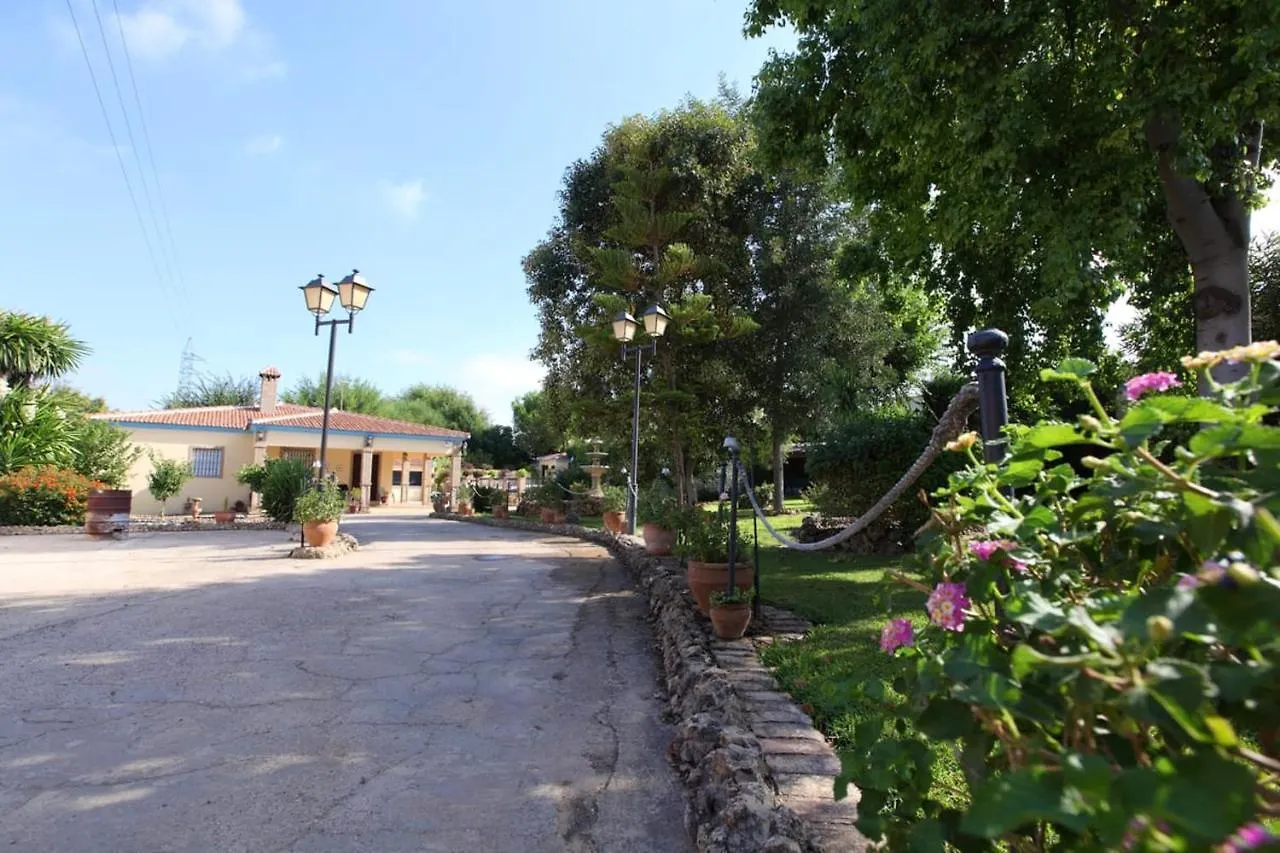 Spacious Villa With Pool In Sanlúcar la Mayor 0*,