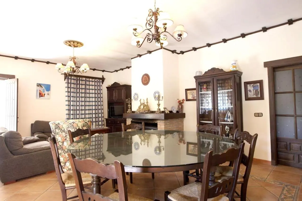 Spacious Villa With Pool In Sanlúcar la Mayor