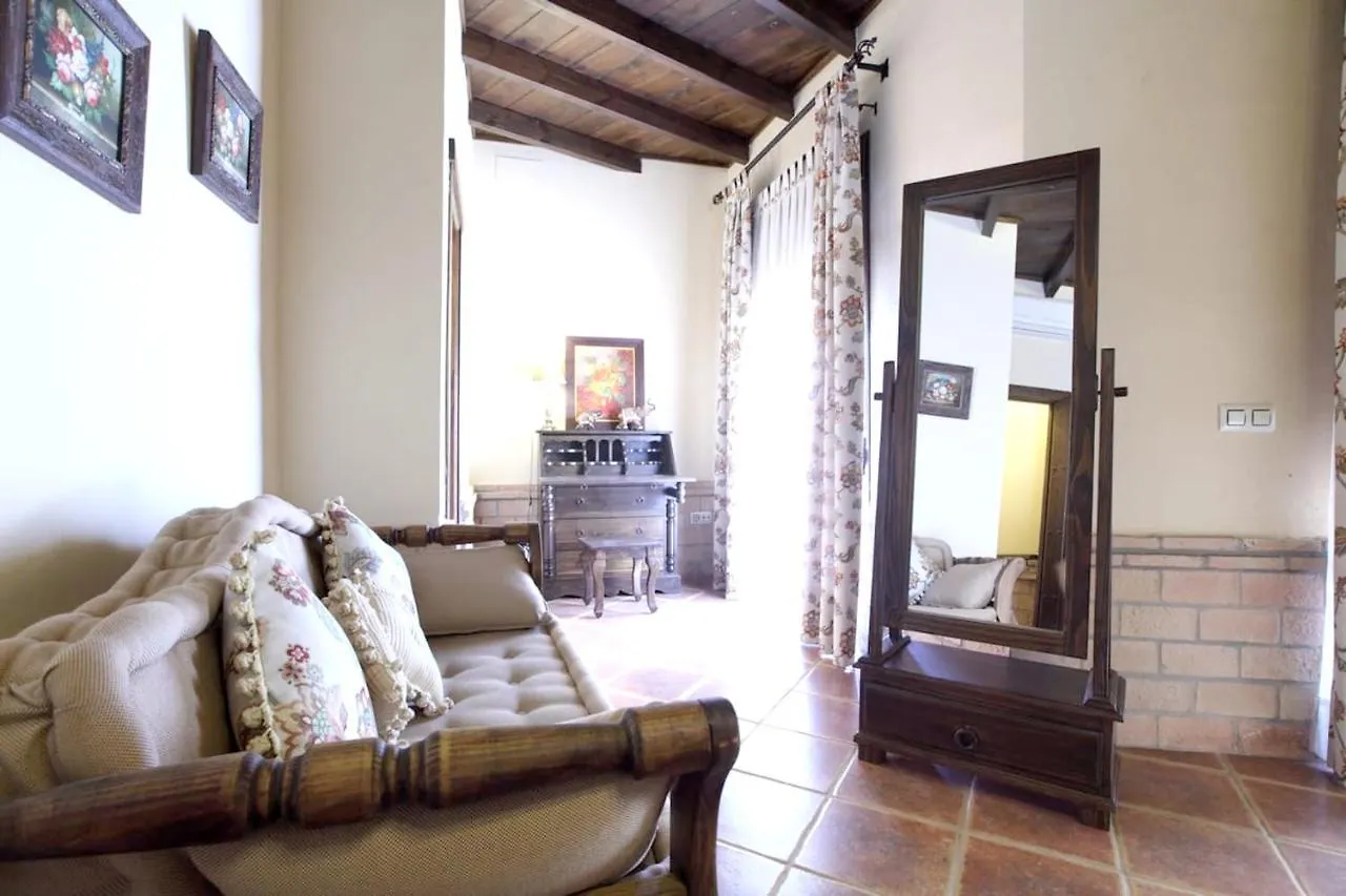 Spacious Villa With Pool In Sanlúcar la Mayor